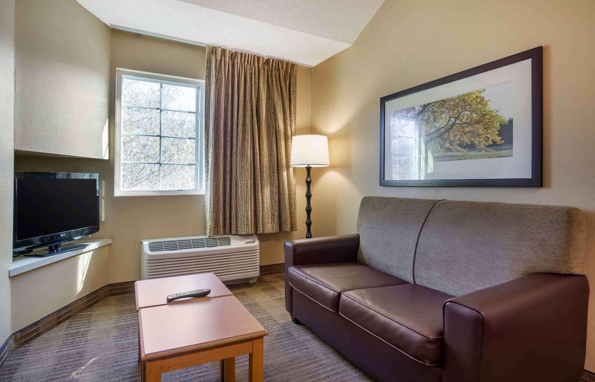 Extended Stay America Select Suites - Charleston - Airport North Charleston Exterior photo