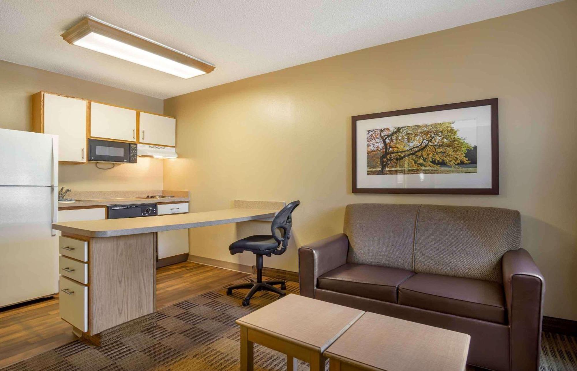 Extended Stay America Select Suites - Charleston - Airport North Charleston Exterior photo