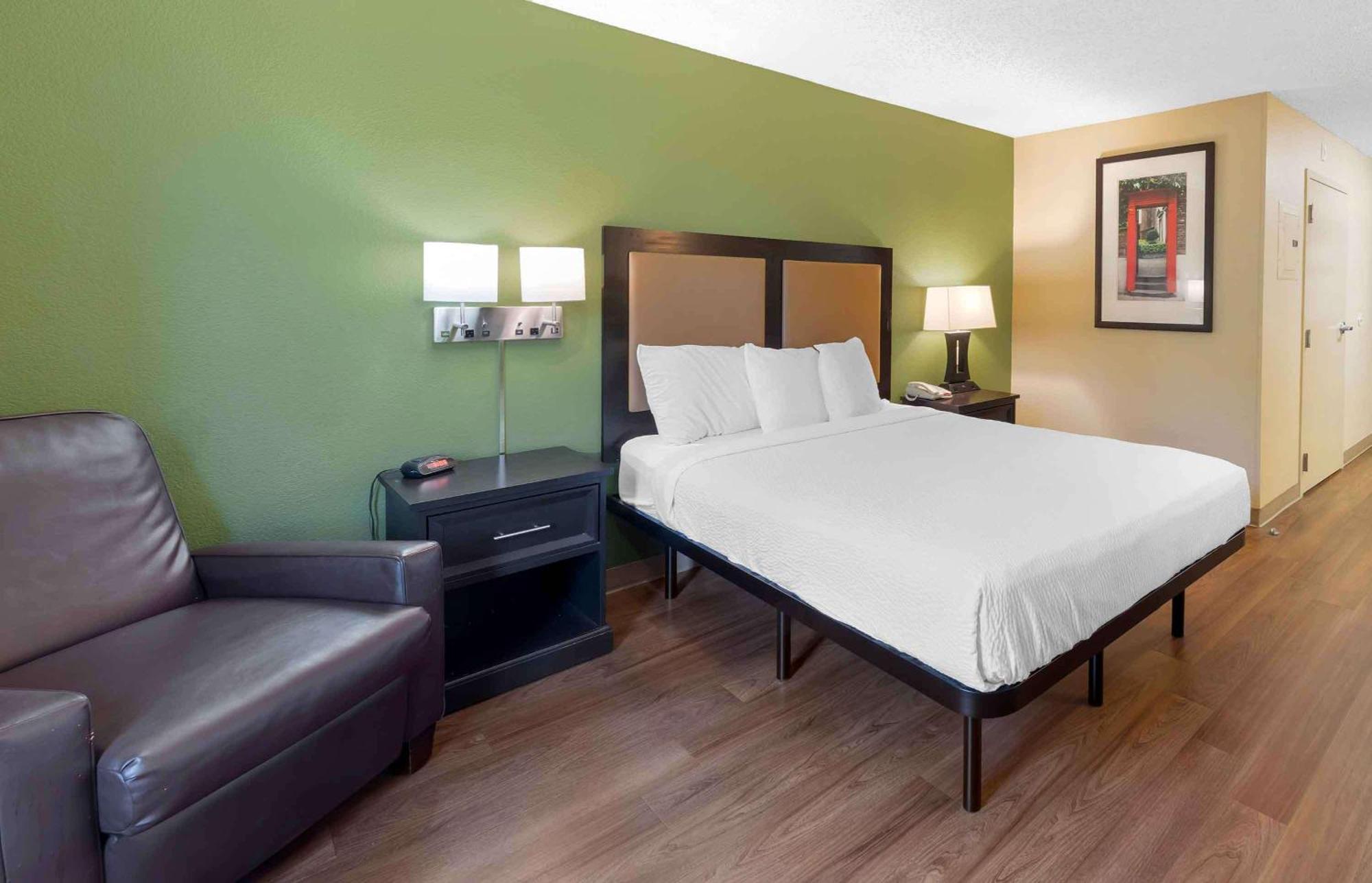 Extended Stay America Select Suites - Charleston - Airport North Charleston Exterior photo
