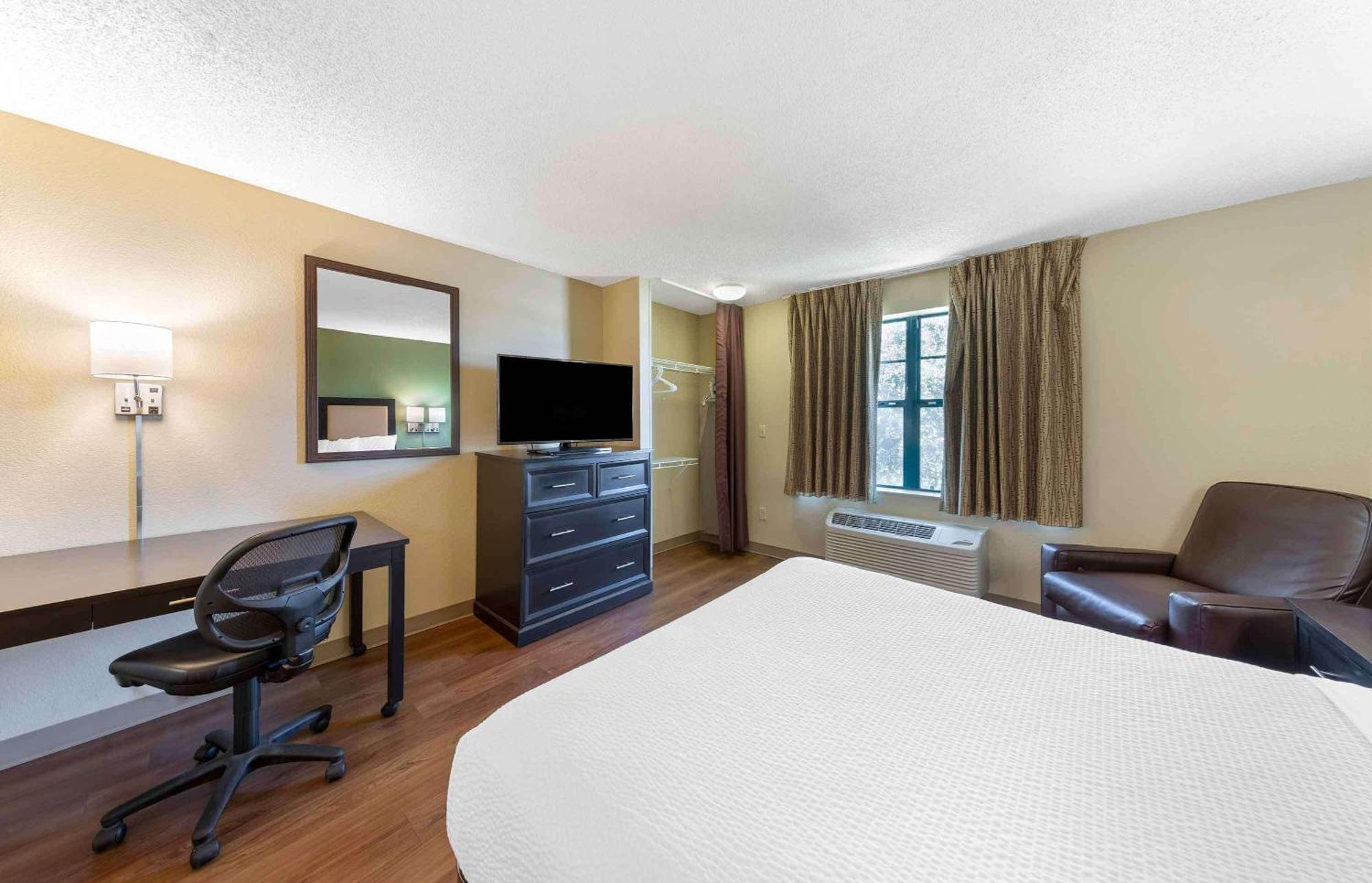 Extended Stay America Select Suites - Charleston - Airport North Charleston Exterior photo